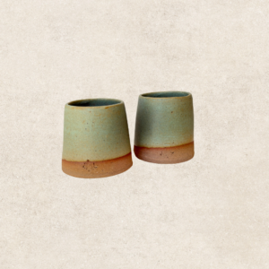 KAI Vaso Triangular Verde